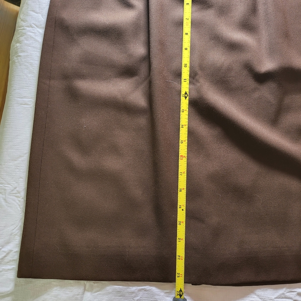 SOLD Authentic Vintage 1980s Valentino Miss V  Wool Skirt . - Picture 10 of 12